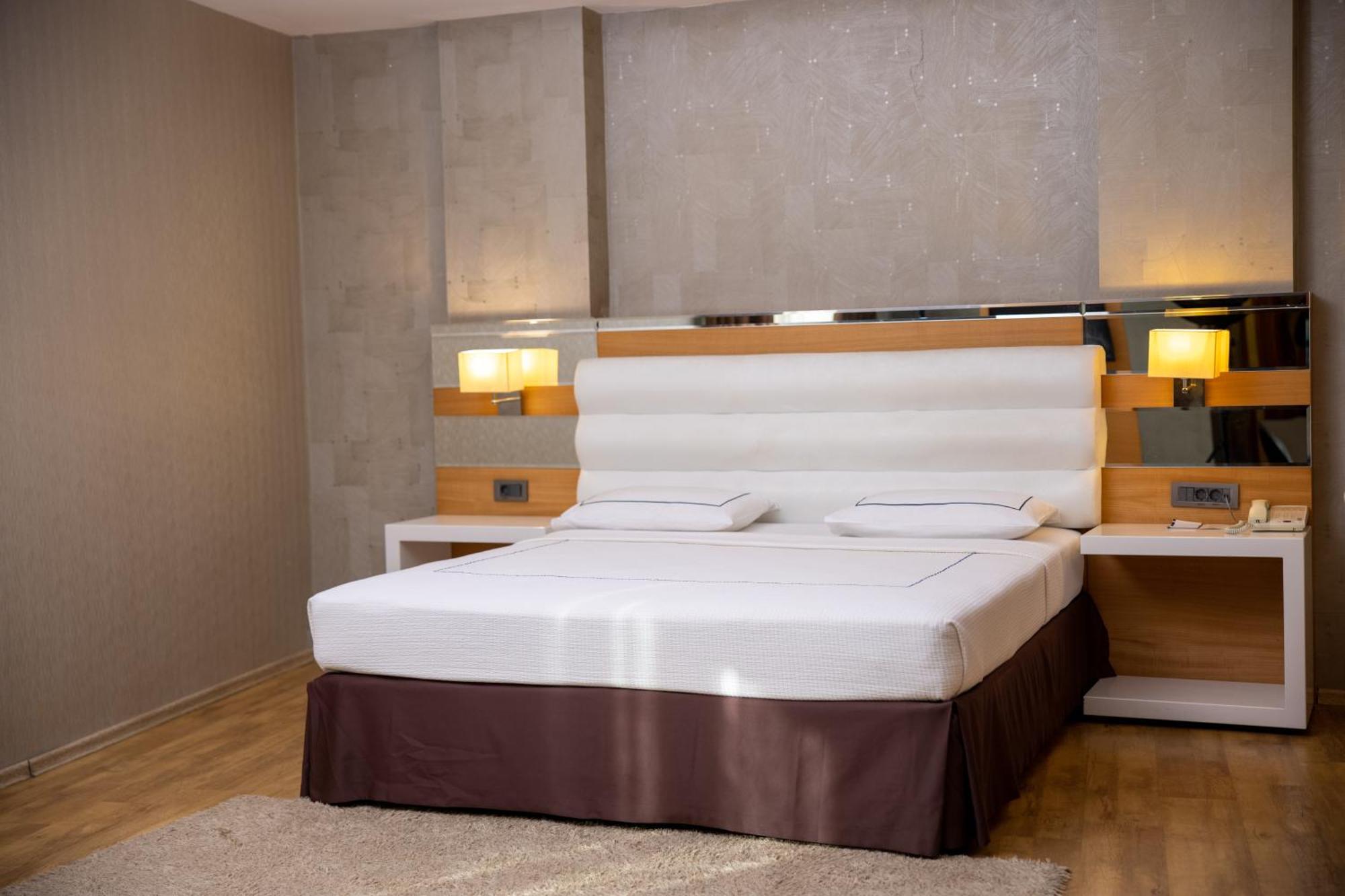 Anemon Grand Adana Otel Exterior foto